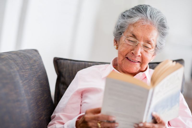 Five Perfect Books for your Holiday at Home 