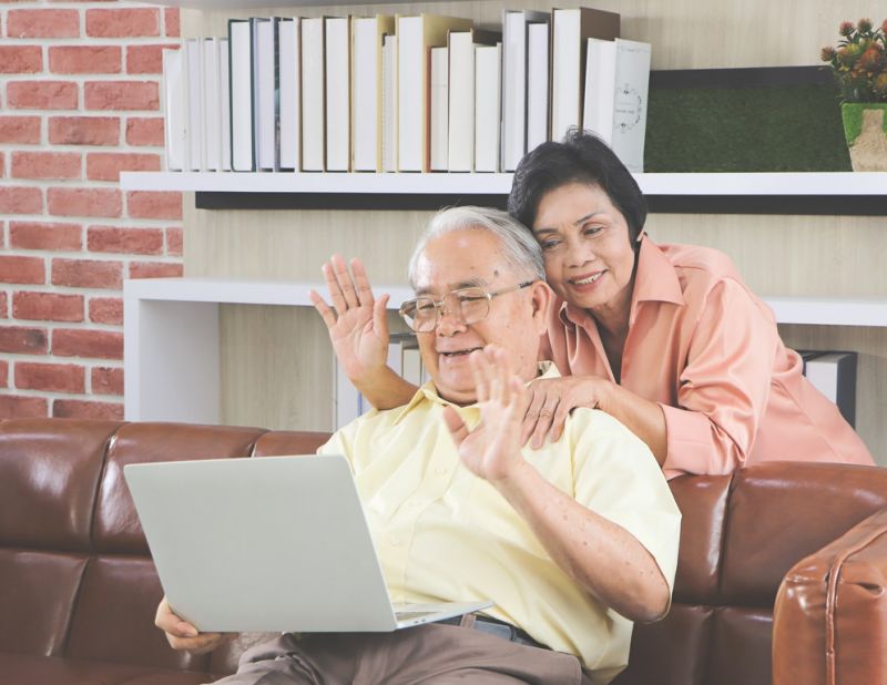 Tips for Touring a Senior Living Facility Virtually